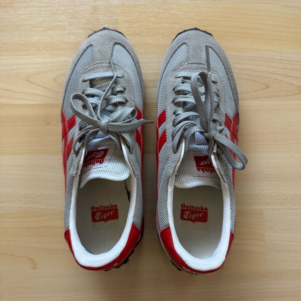 Onitsuka Tiger Women's Sneakers in Gray and Red. US Size 4.5
